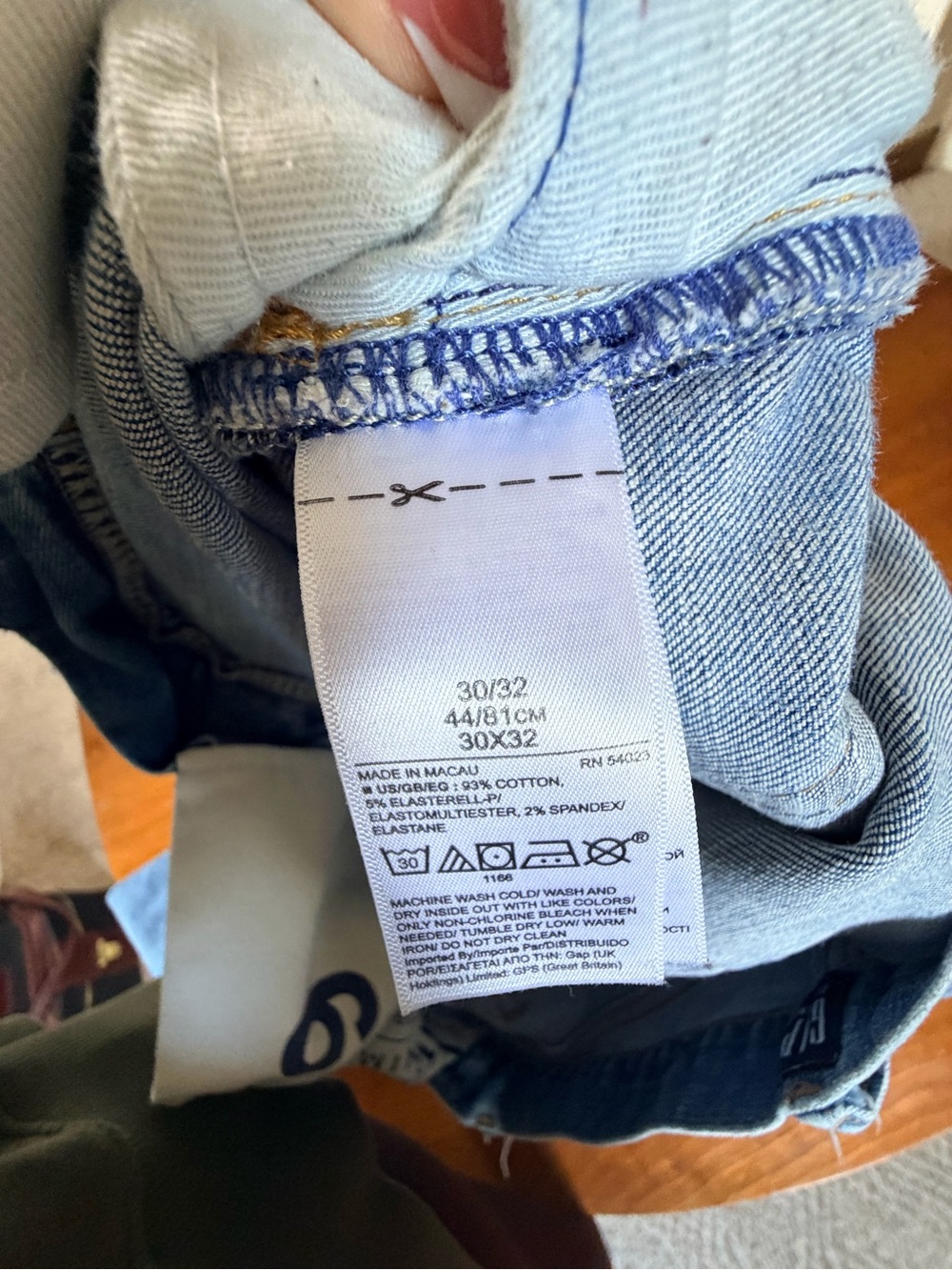 Womans Light Blue Straight-Leg Jeans - Picture 4 of 6